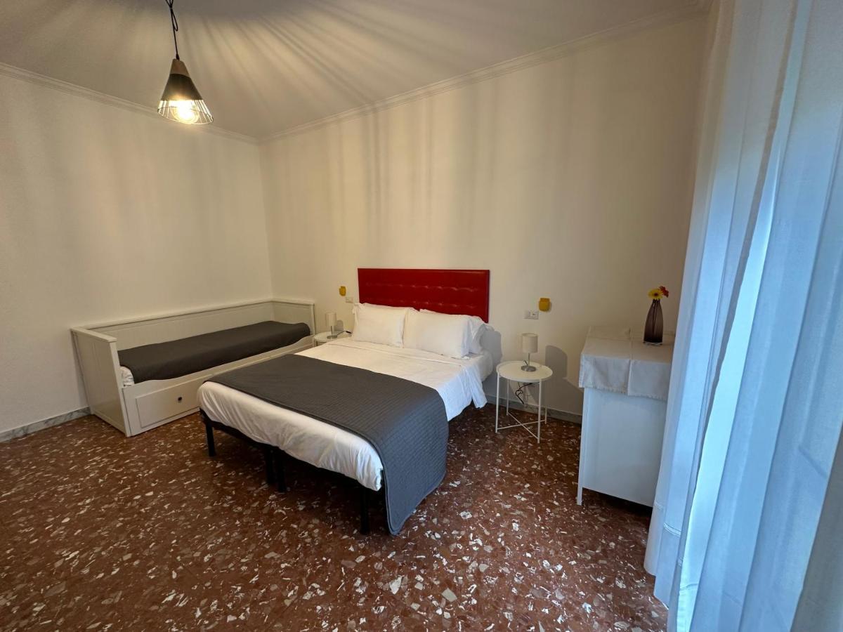 Galleria Frascati Rooms And Apartment 外观 照片