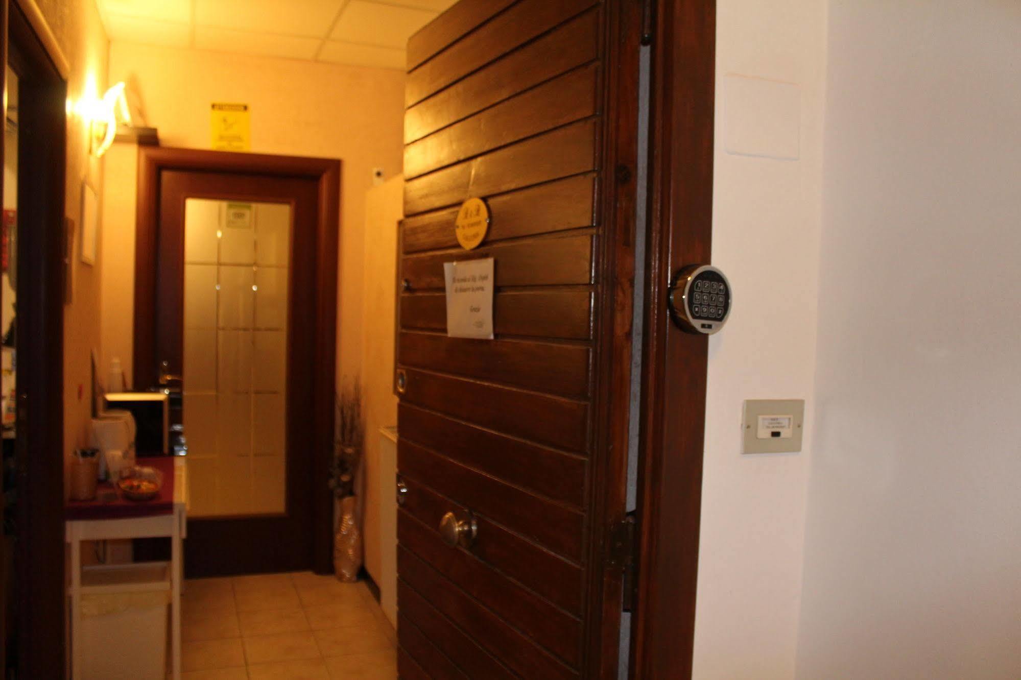 Galleria Frascati Rooms And Apartment 外观 照片