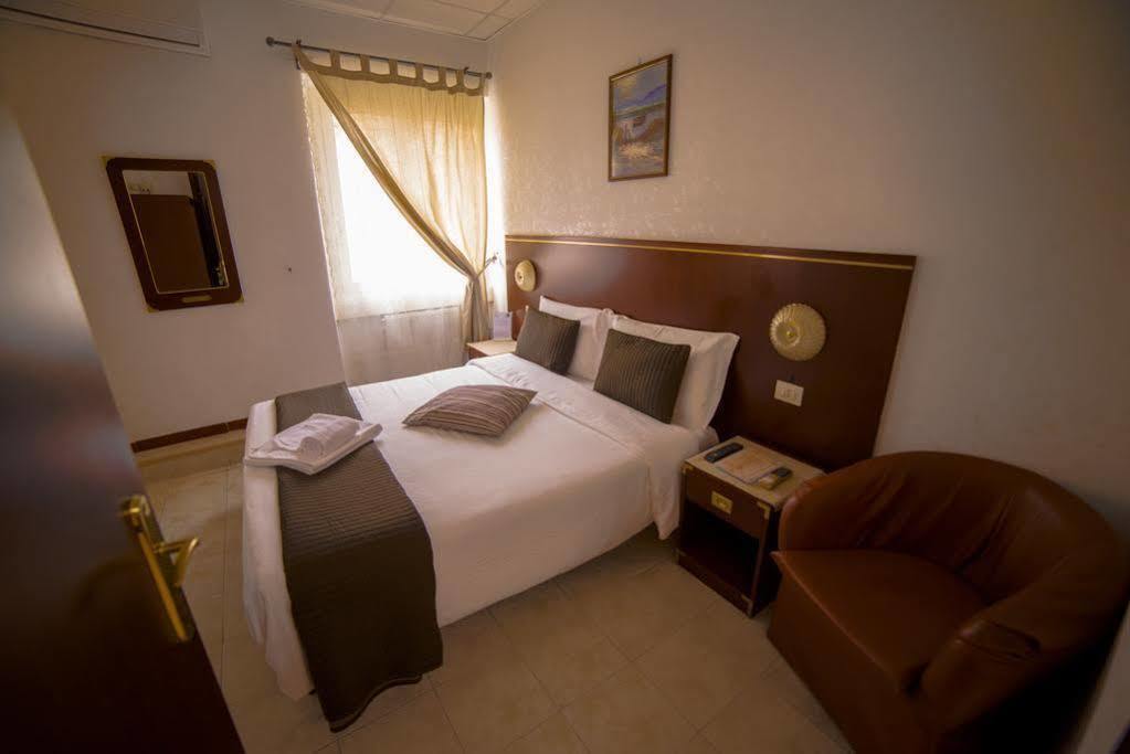 Galleria Frascati Rooms And Apartment 外观 照片